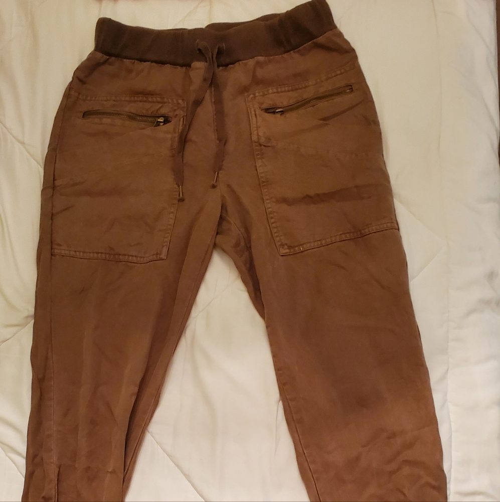 Olive/Brown Jogger